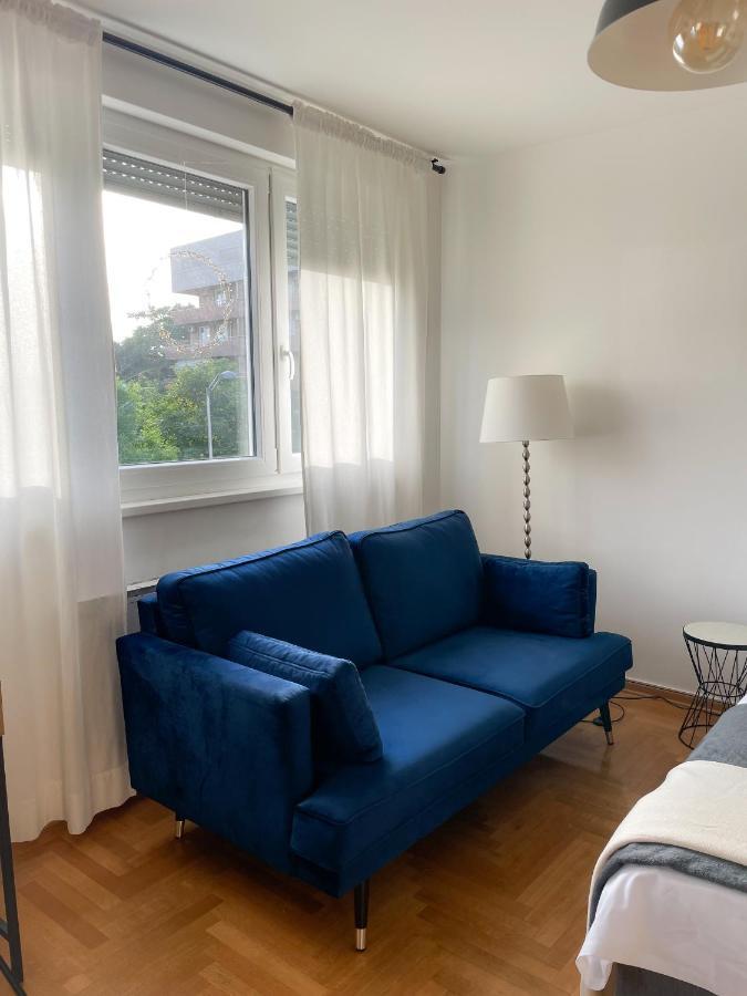 Apartman Welcome To Tresnjevka Zagabria Esterno foto
