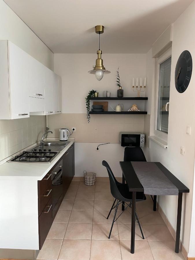 Apartman Welcome To Tresnjevka Zagabria Esterno foto