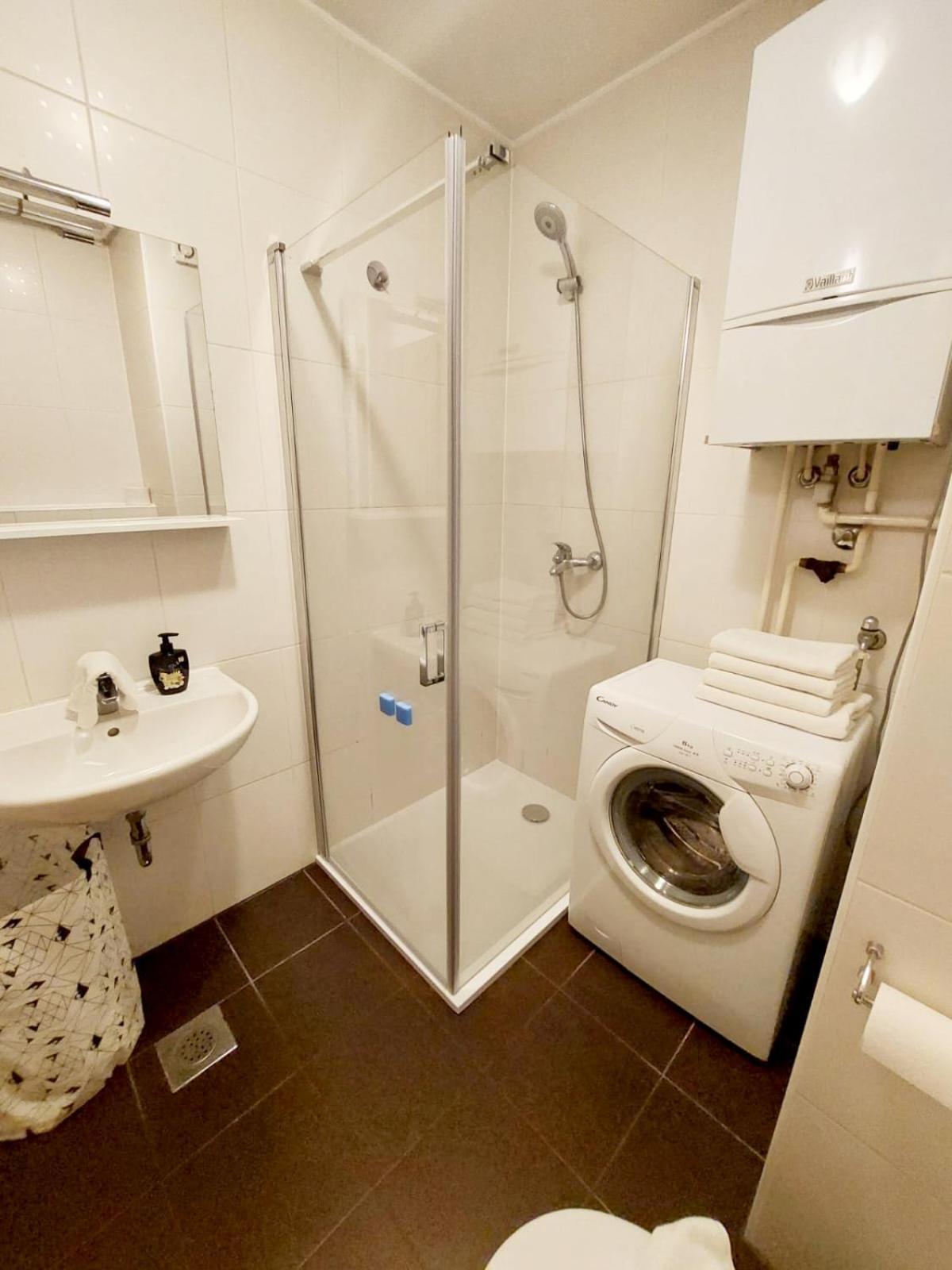 Apartman Welcome To Tresnjevka Zagabria Esterno foto